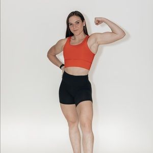 Meet your Posher, Elena